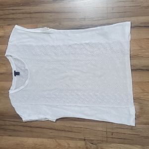 J.CREW 100% Linen Cap Sleeve Shirt with 100% Silk Eye Front Panel Trim